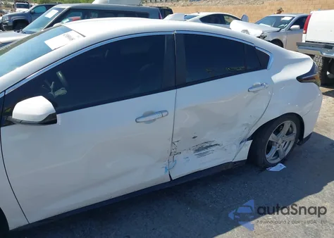 2018 Chevrolet Volt Lt from USA, damaged, VIN 1G1RC6S51JU110116